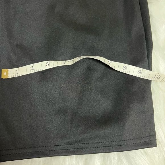 NWOT Short Sleeve Jumpsuit - Picture 6 of 11